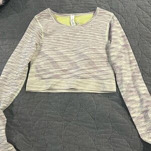 Lululemon top size 6